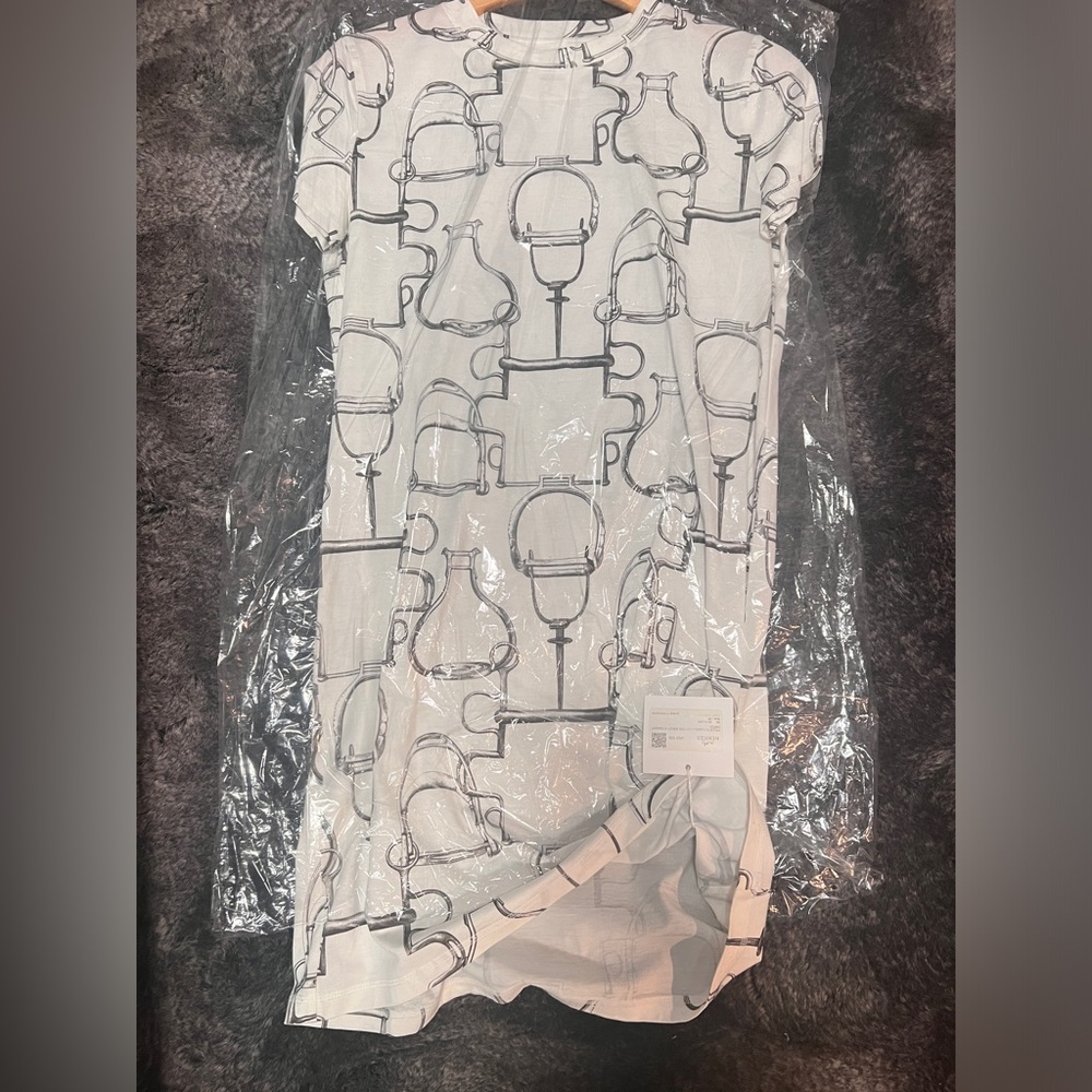 Hermes t shirt dress